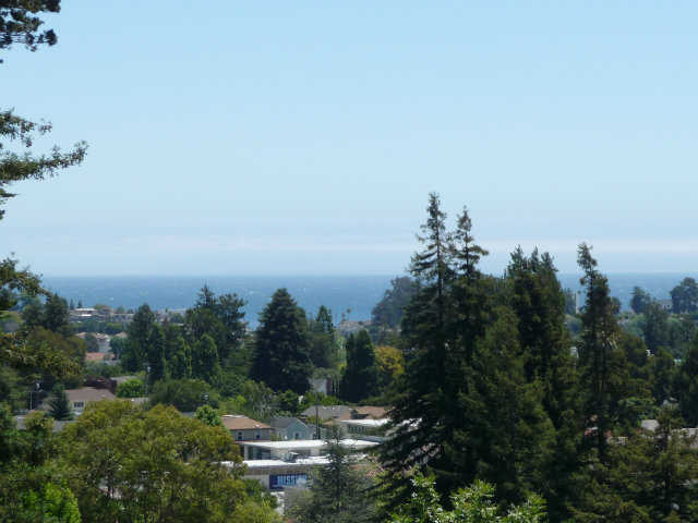 517 High Street Santa Cruz, CA 95060 - Photo 6 of 10 a view of a city with lots of residential buildings