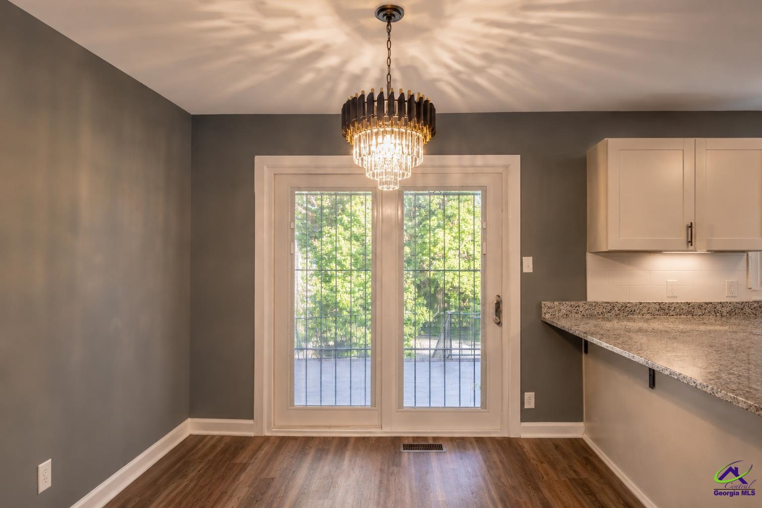 893 McCall Road Macon, GA 31217 - Photo 7 of 18