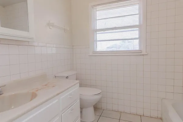 $975 | 3221 33rd Street, Unit A, Lubbock, TX 79410