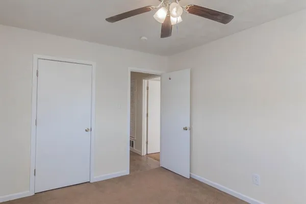 $975 | 3221 33rd Street, Unit A, Lubbock, TX 79410