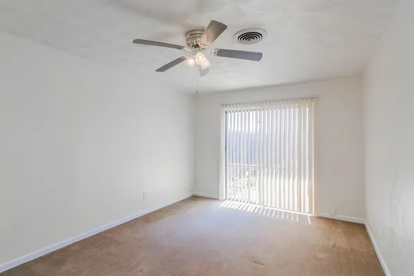 $975 | 3221 33rd Street, Unit A, Lubbock, TX 79410