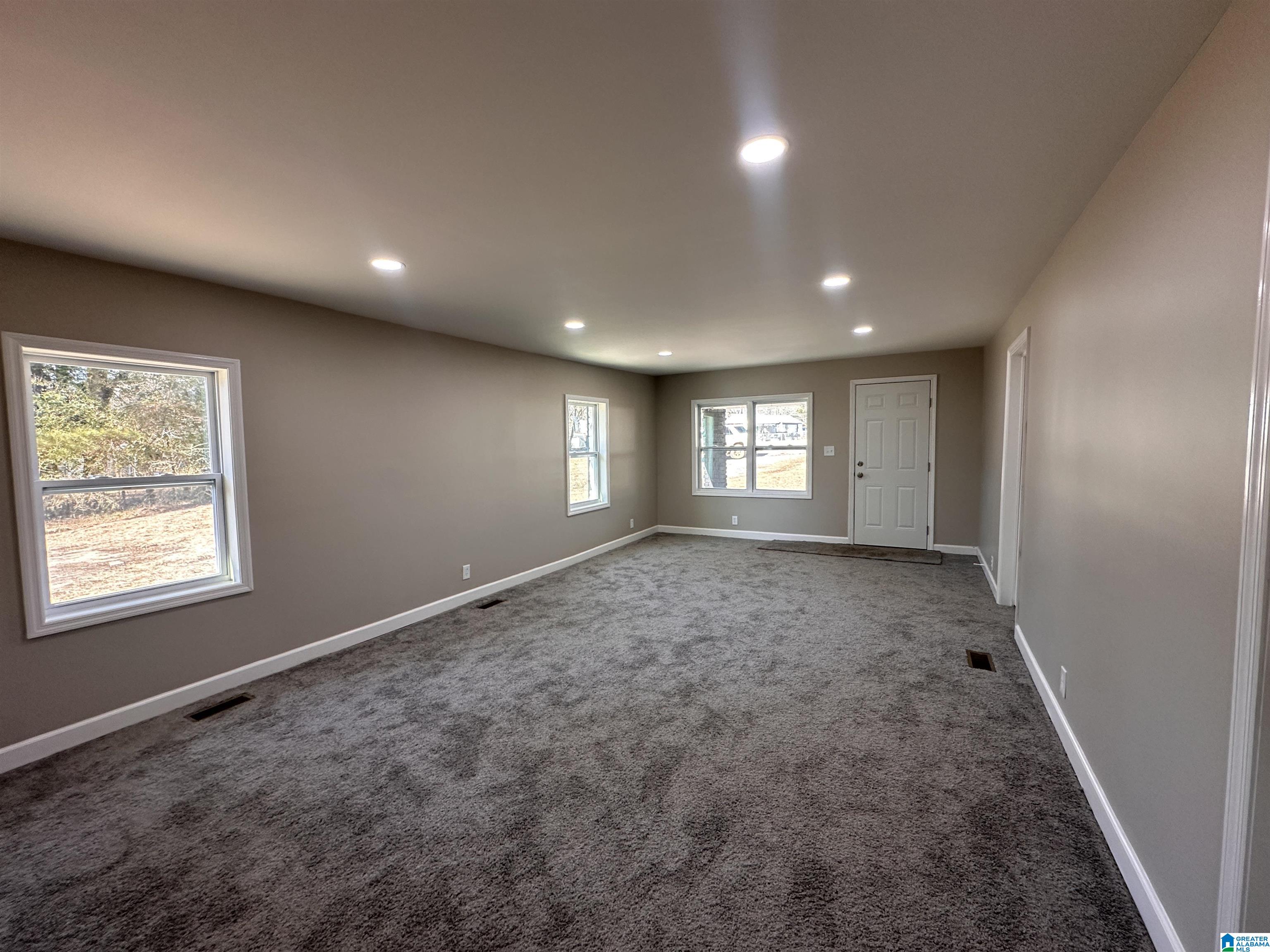 9405 Asberry Road Warrior, AL 35180 - Photo 12 of 25