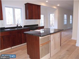 426 Creamery Road Quakertown, PA 18951 - Photo 5 of 11 Kitchen