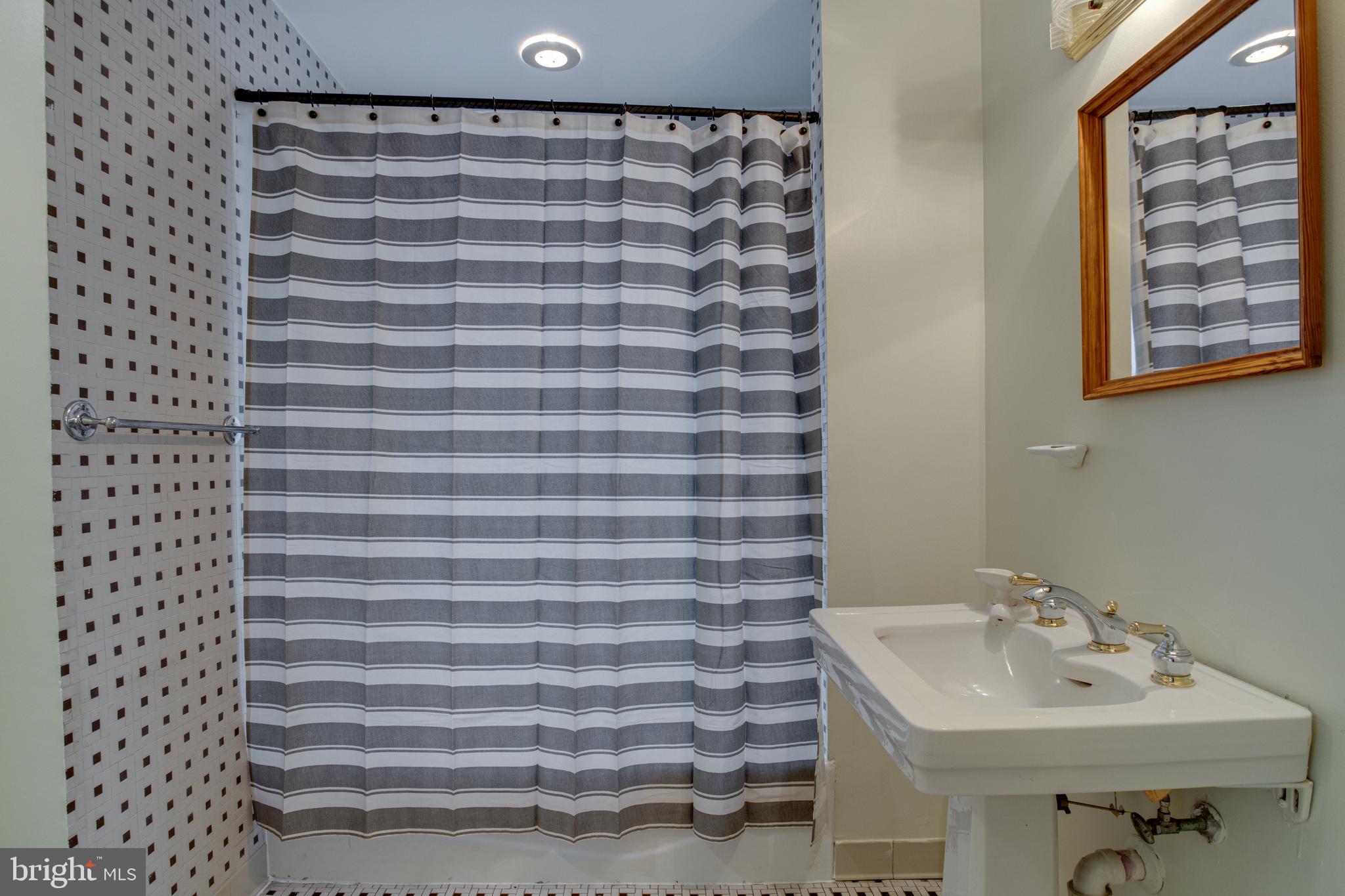 612 Apple Grove Road Silver Spring, MD 20904 - Photo 38 of 77 Gallery Image 38