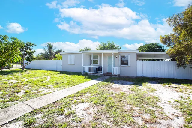 $405,900 | 5241 Northeast 16th Terrace, Pompano Beach, FL 33064