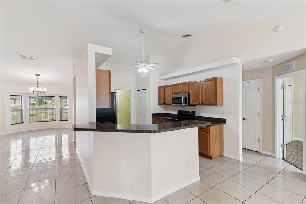 7370 Southwest 129th Lane Ocala, FL 34473 - Photo 4 of 19