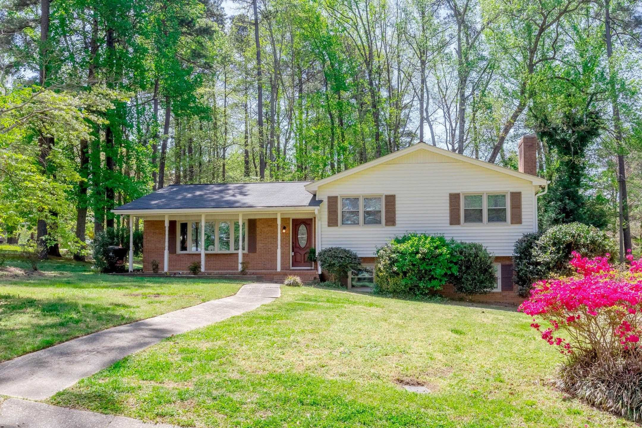6201 Arnold Road Raleigh, NC 27607 - Photo 3 of 46 Photo 3