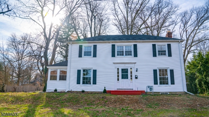 a front view of house with yard