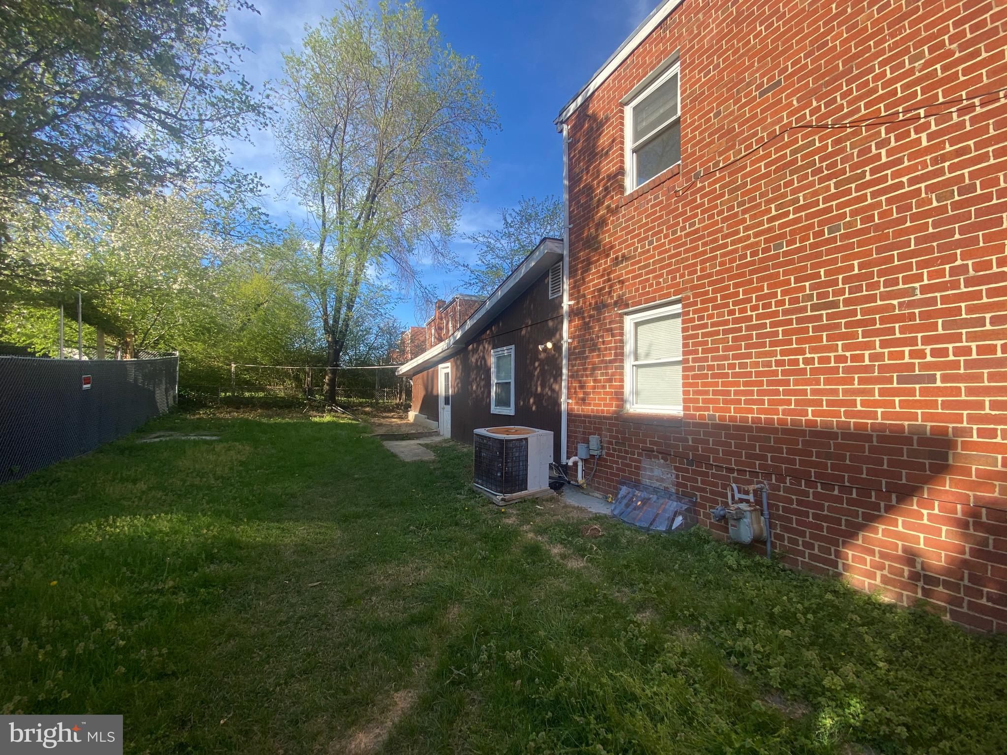 1208 Quebec Street Silver Spring, MD 20903 - Photo 10 of 71 Gallery Image 10