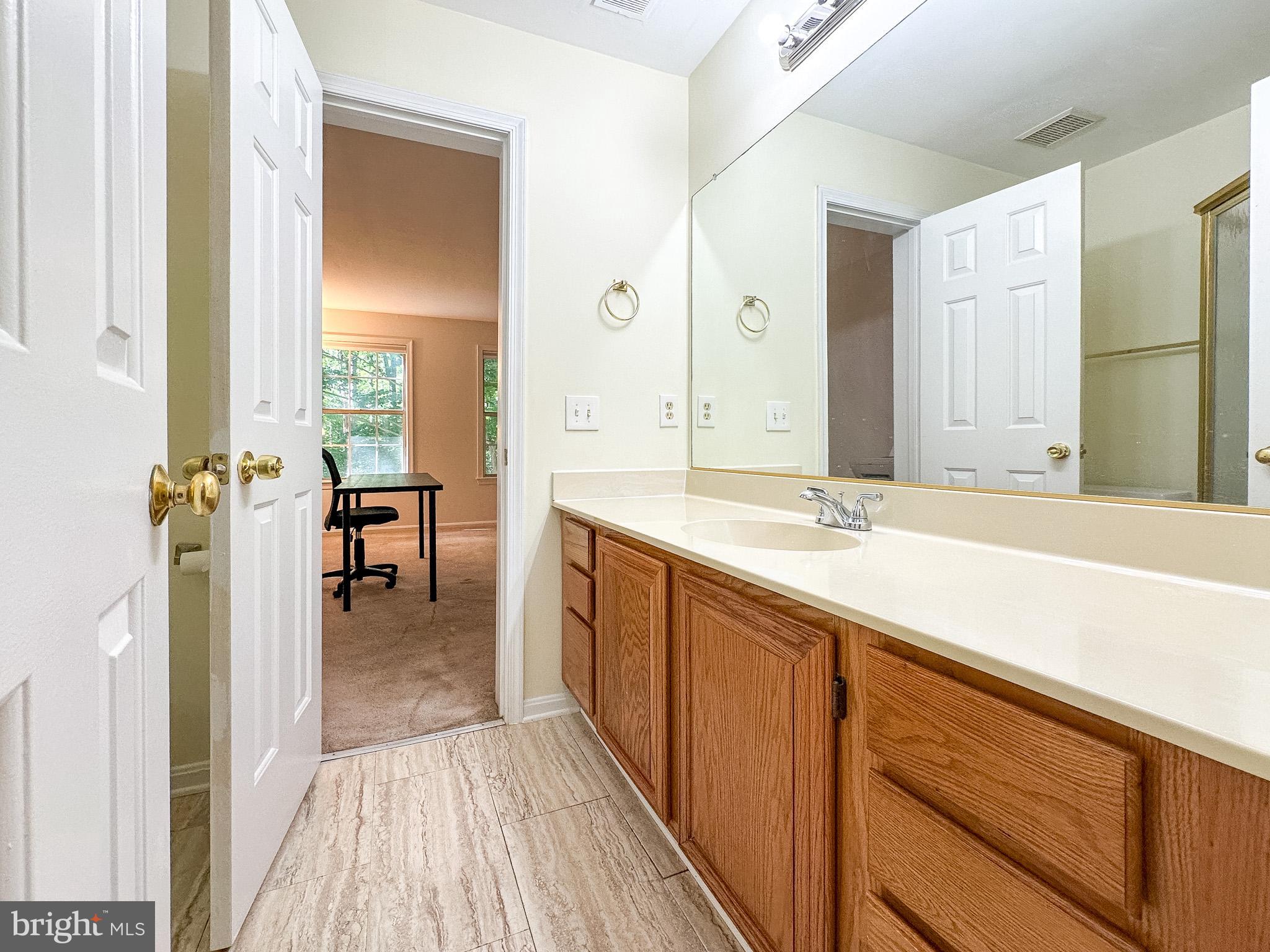2237 Lovedale Lane, Unit G Reston, VA 20191 - Photo 38 of 49