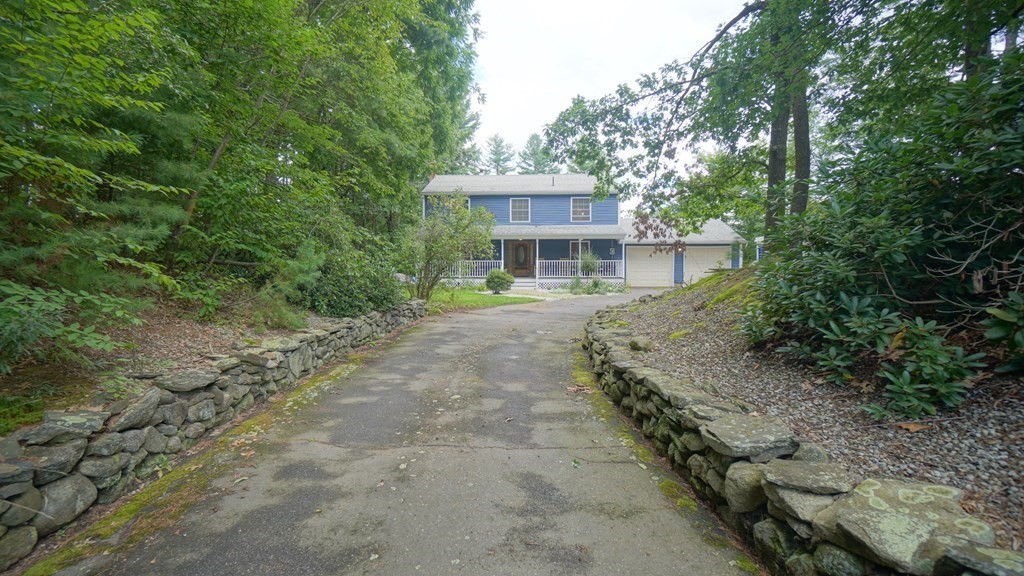 810 Bay Road Belchertown, MA 01007 - Photo 1 of 40