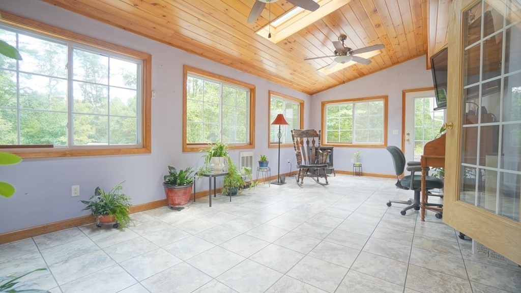 810 Bay Road Belchertown, MA 01007 - Photo 16 of 40