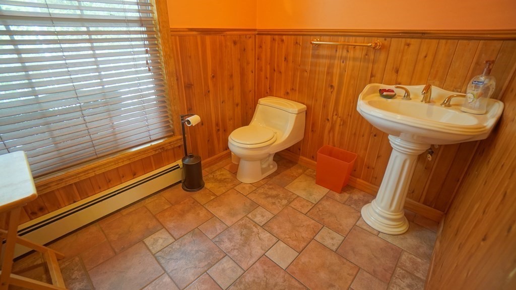 810 Bay Road Belchertown, MA 01007 - Photo 22 of 40