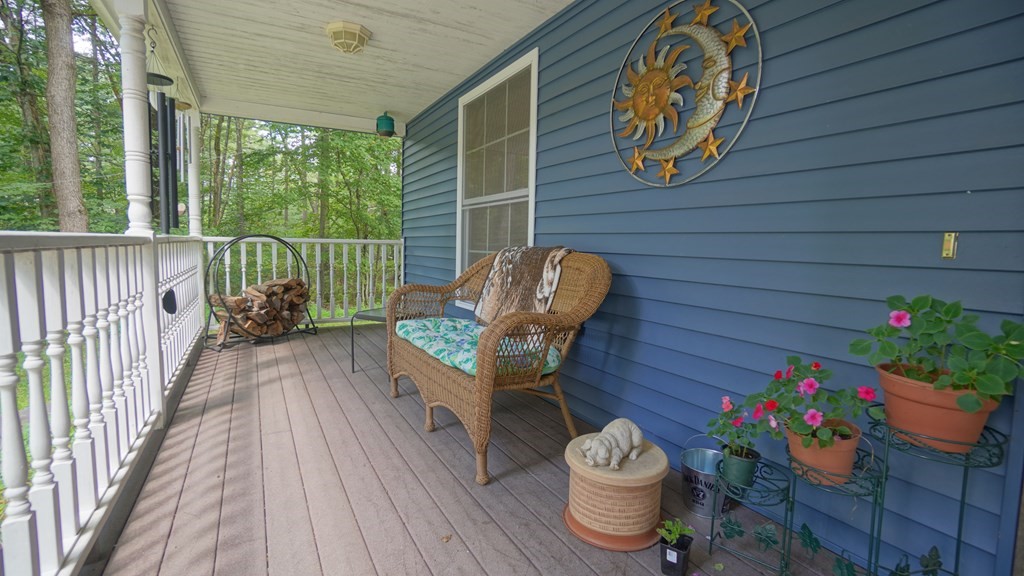 810 Bay Road Belchertown, MA 01007 - Photo 4 of 40