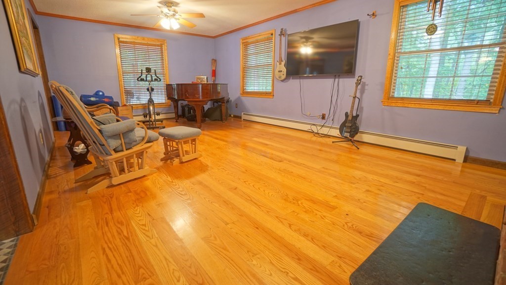 810 Bay Road Belchertown, MA 01007 - Photo 8 of 40