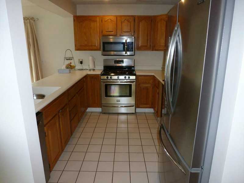 1405 Hill Farm Road Coventry, RI 02816 - Photo 5 of 25 Kitchen.