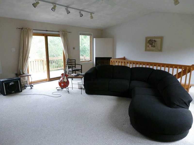 1405 Hill Farm Road Coventry, RI 02816 - Photo 8 of 25 Den/Family/Great Room.