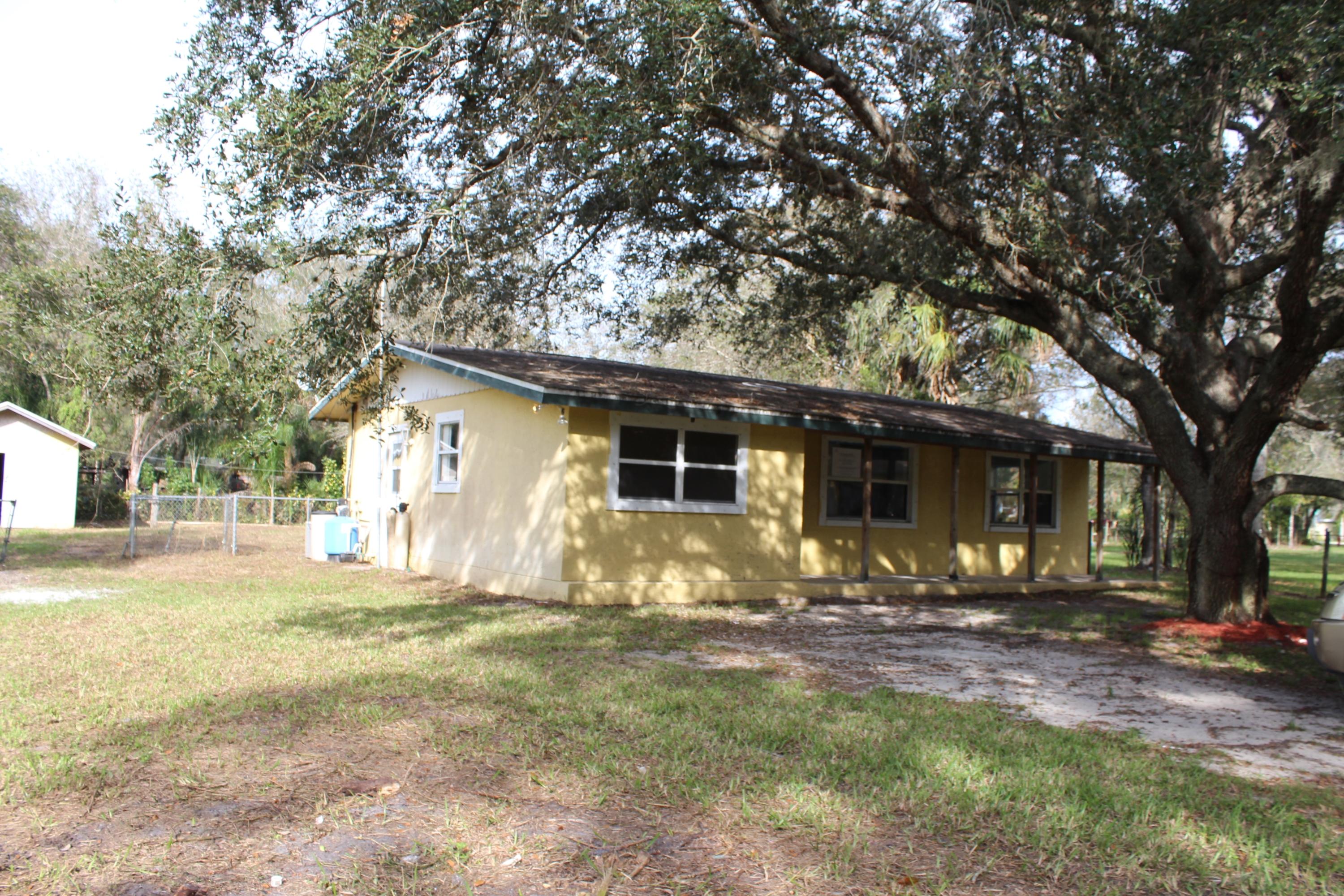 908 Gopher Ridge Road Fort Pierce, FL 34982 - Photo 5 of 5 IMG_6945