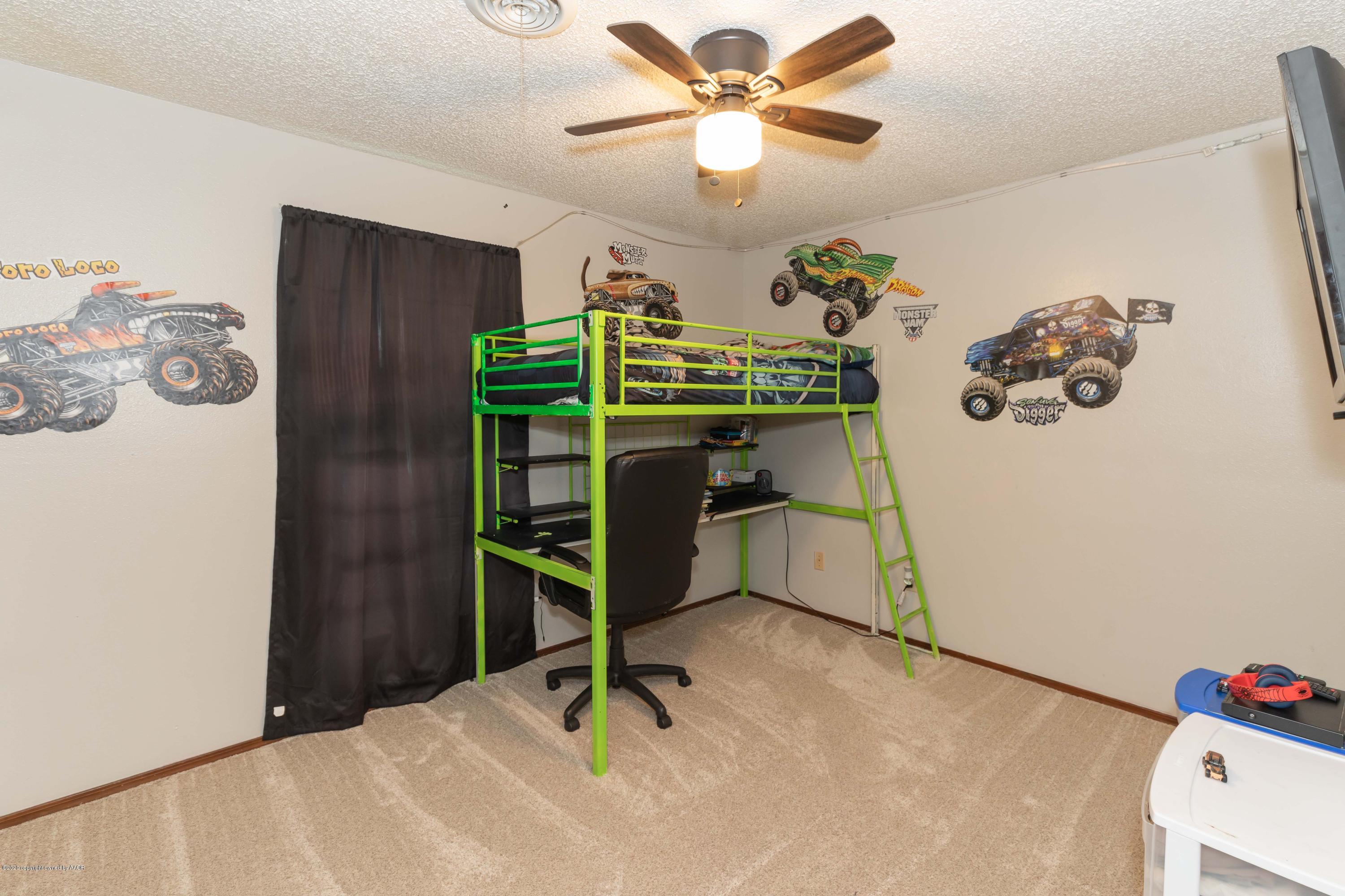 5336 Whitney Lane Amarillo, TX 79110 - Photo 27 of 38 BEDROOM 3 VIEW 1