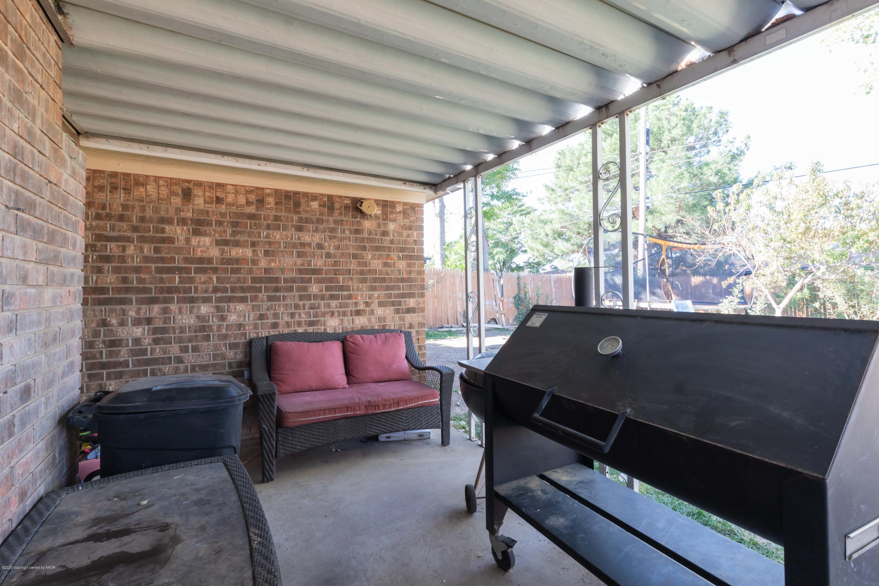5336 Whitney Lane Amarillo, TX 79110 - Photo 34 of 38 PATIO VIEW 1