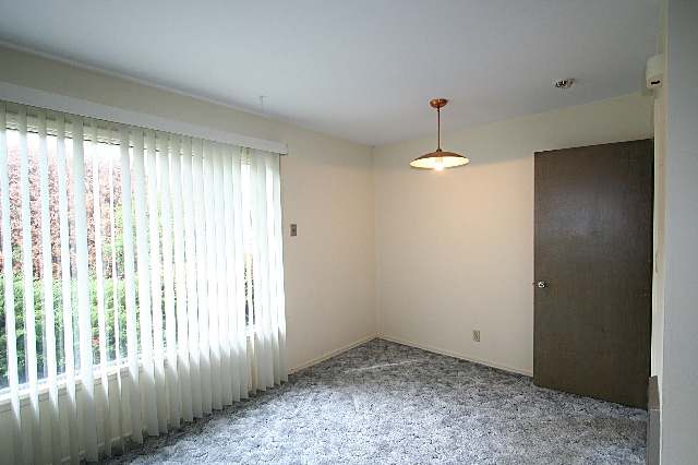 201 North Blake Road Spokane Valley, WA 99216 - Photo 3 of 7