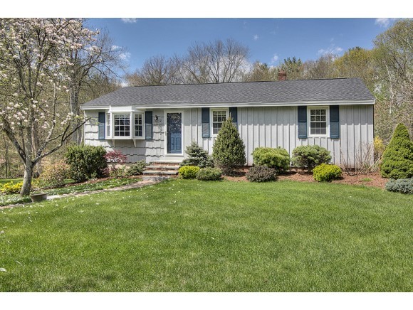 12 Londonderry Road Windham, NH 03087 - Photo 1 of 1