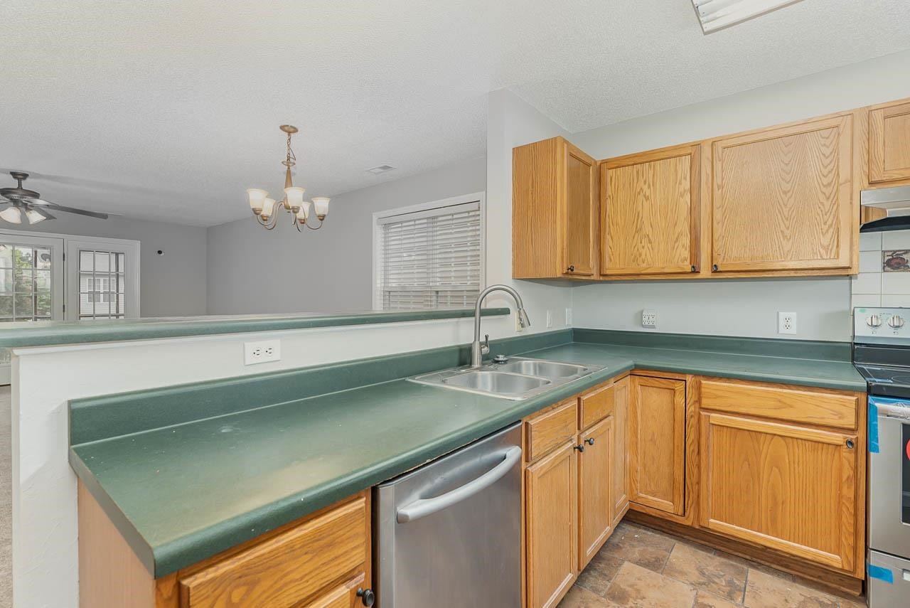 2120 Turtle Point Drive Raleigh, NC 27604 - Photo 8 of 20 Photo 8