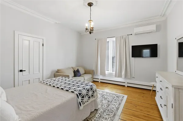 $1,349,995 | 40 Sycamore Street, Providence, RI 02909