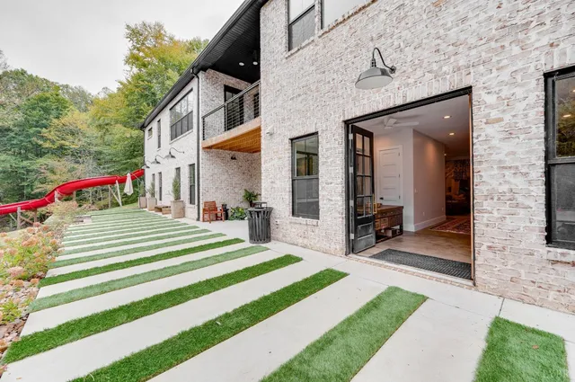 $1,200,000 | 1543 Elon Road, Madison Heights, VA 24572