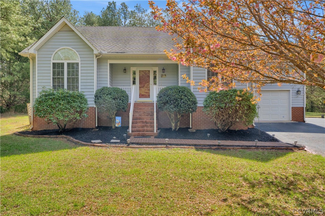 1670 Walkers Ridge Road Powhatan, VA 23139 - Photo 1 of 44 Gallery Image 1