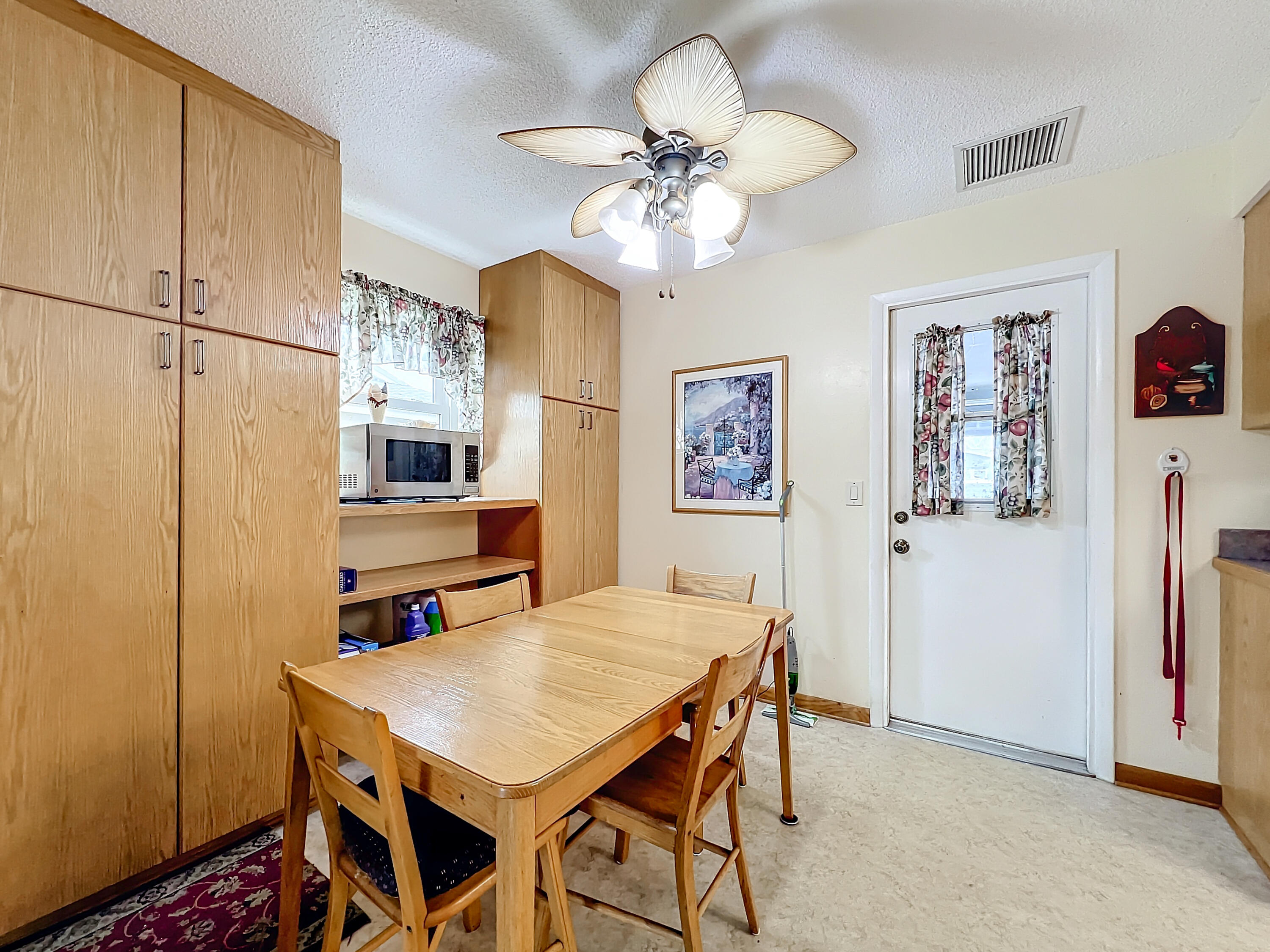 502 Circle East Jupiter, FL 33458 - Photo 21 of 55 502 Circle E-29