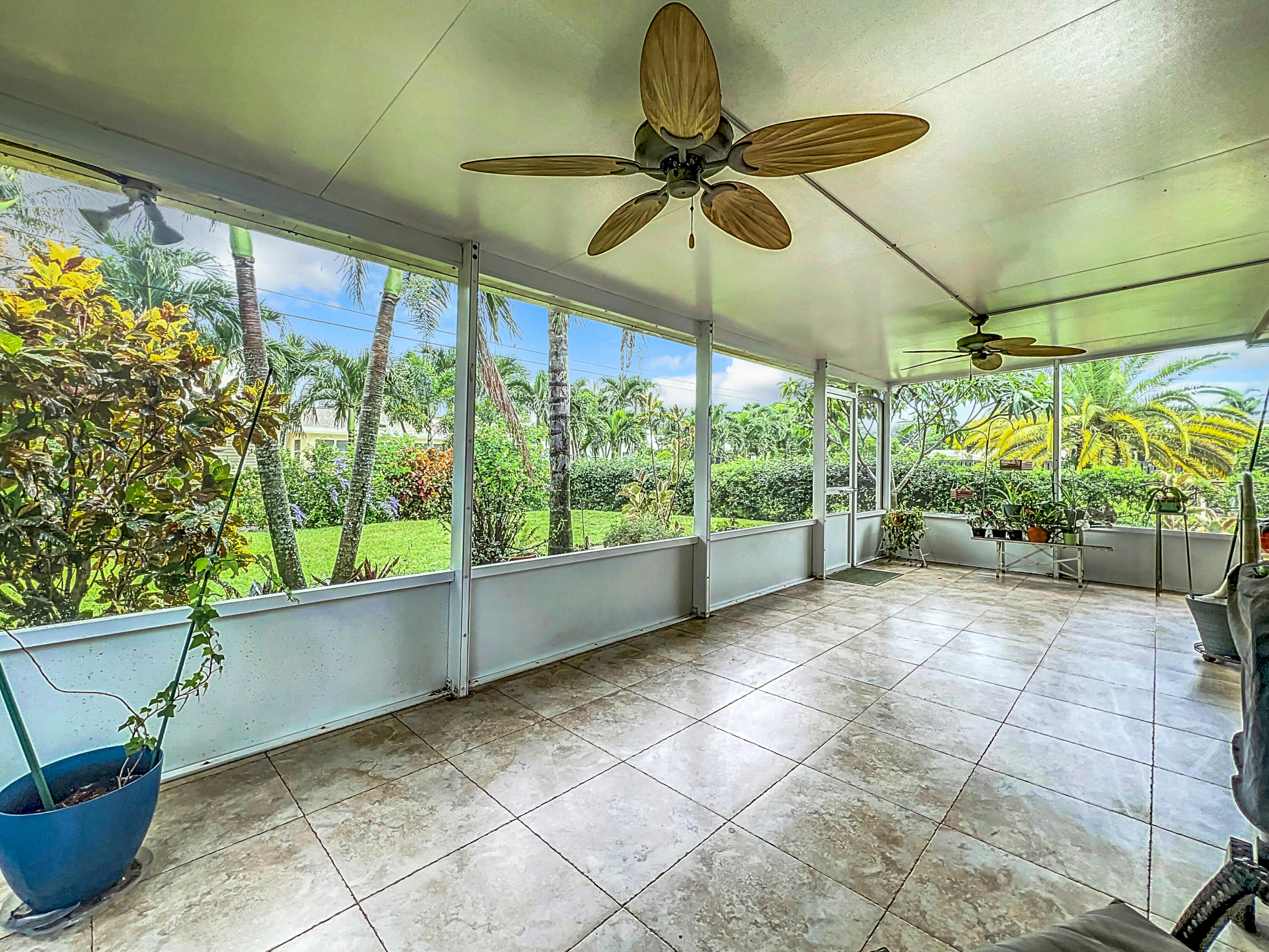 502 Circle East Jupiter, FL 33458 - Photo 49 of 55 502 Circle E-65