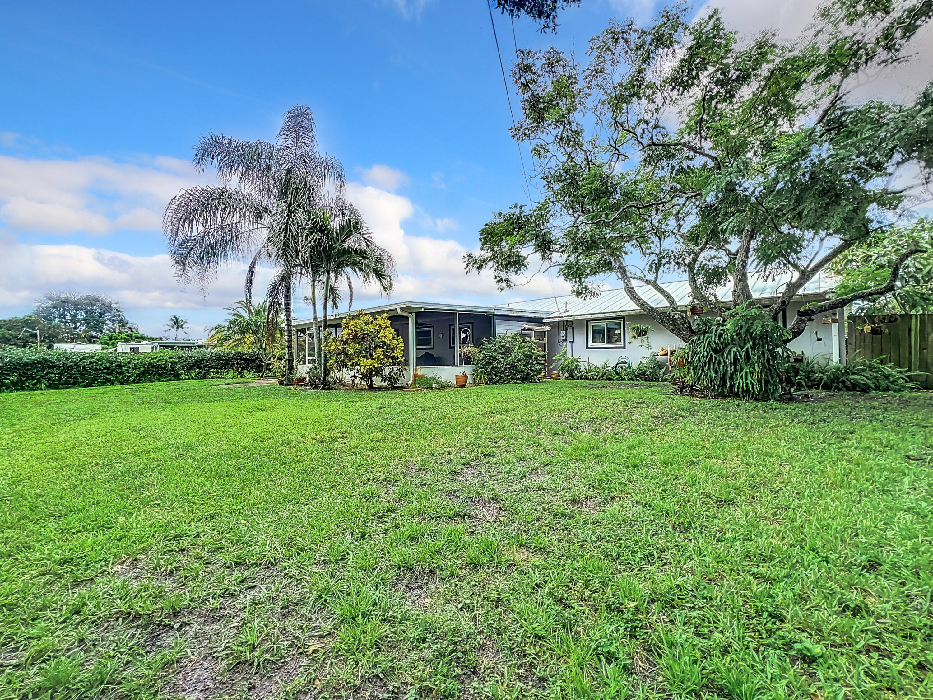 502 Circle East Jupiter, FL 33458 - Photo 53 of 55 502 Circle E-69