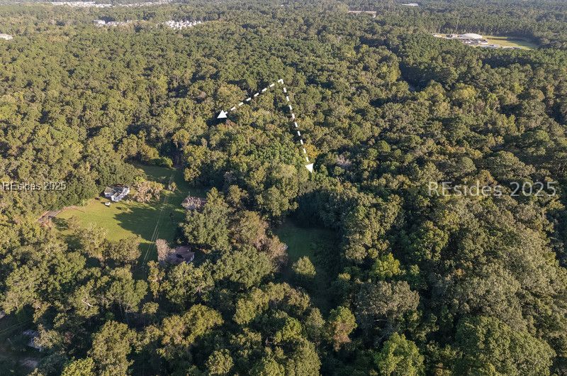 114 Grober Hill Road Beaufort, SC 29906 - Photo 2 of 10