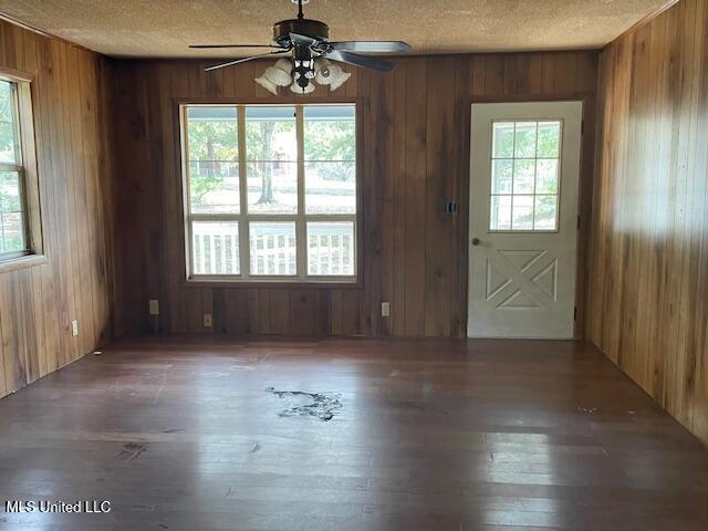 30 South Walker Road Perkinston, MS 39573 - Photo 4 of 13 IMG_4394