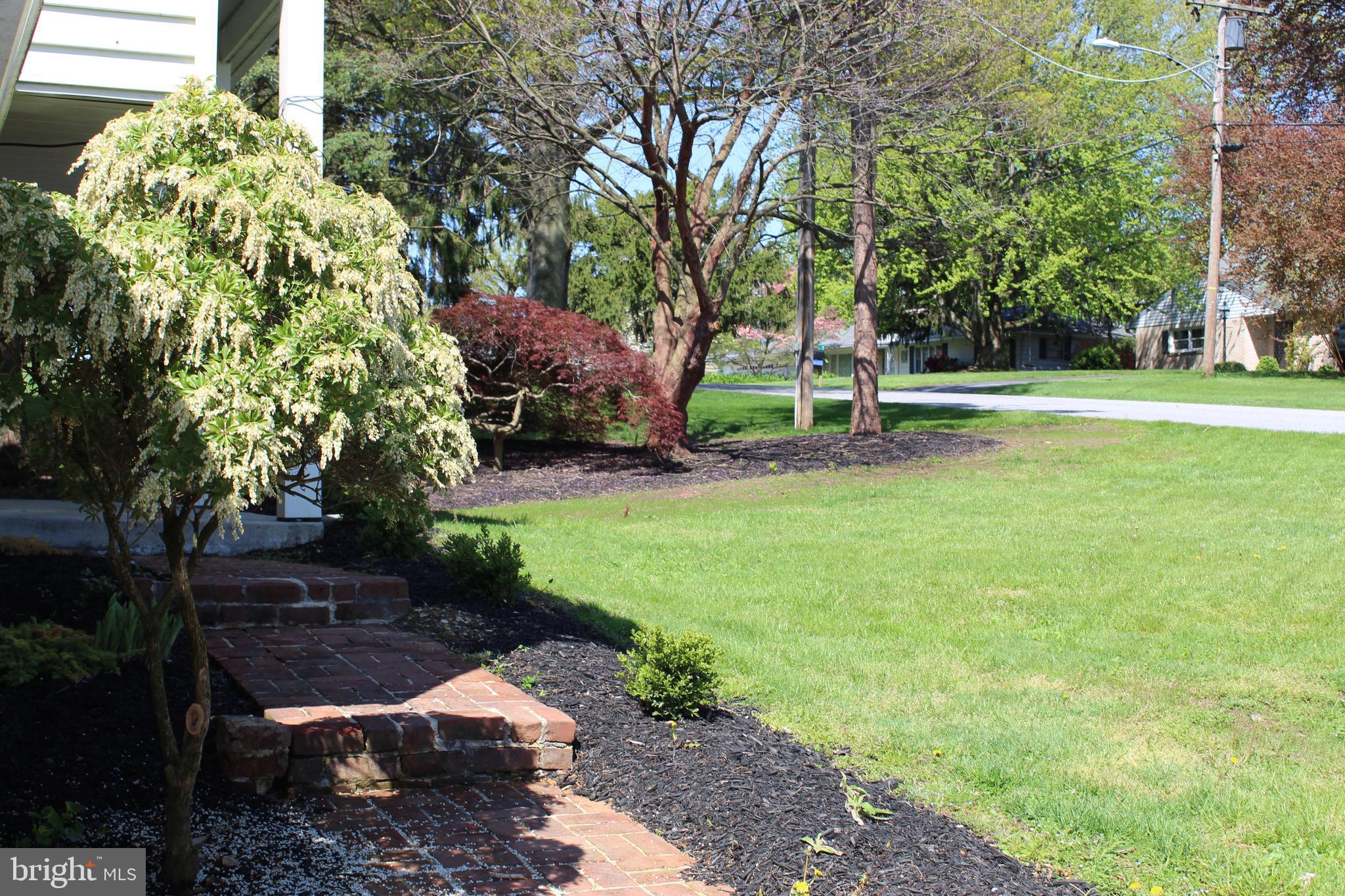 210 Hilltop Road Boiling Springs, PA 17007 - Photo 4 of 52 Gallery Image 4