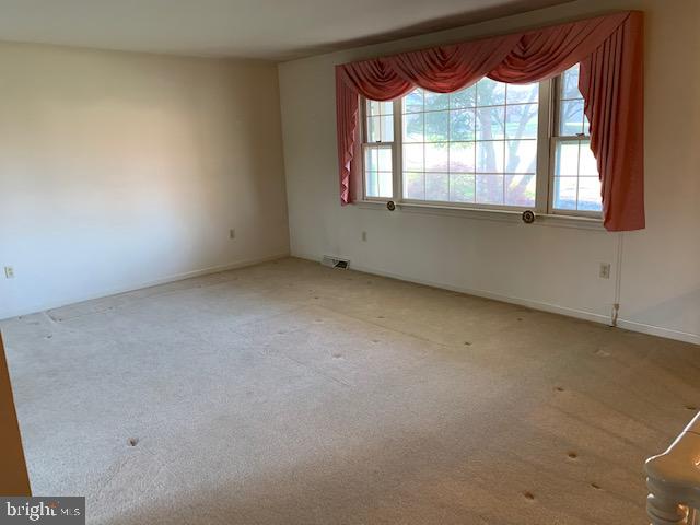 210 Hilltop Road Boiling Springs, PA 17007 - Photo 7 of 52 Gallery Image 7