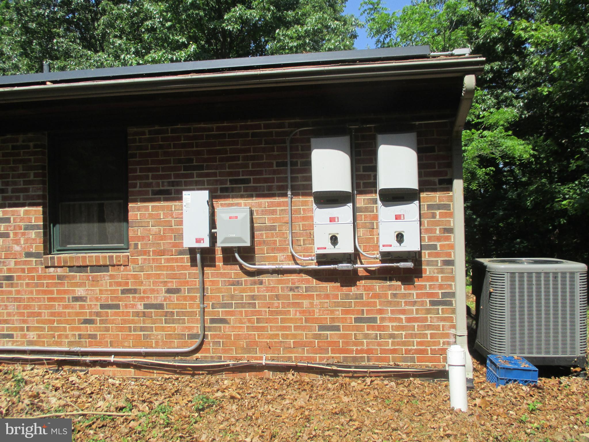 5049 Smith Road Rohrersville, MD 21779 - Photo 9 of 23 Solar panel equipment