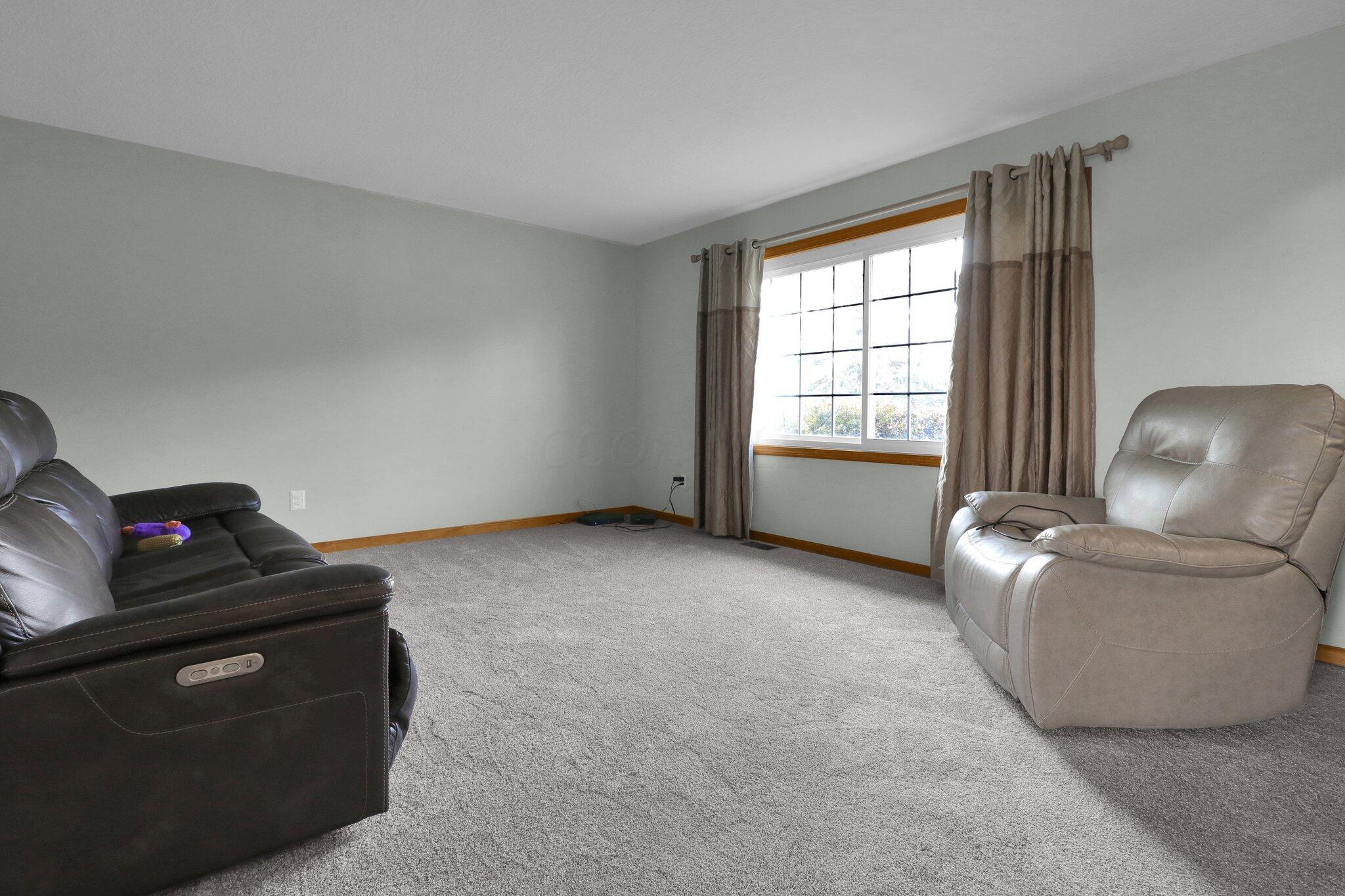 7065 Brown Road Ostrander, OH 43061 - Photo 5 of 40 5-web-or-mls-7065-brown-rd