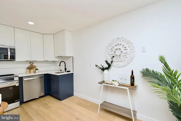 $3,500 | 1623 Marion Street Northwest, Unit B, Washington, DC 20001