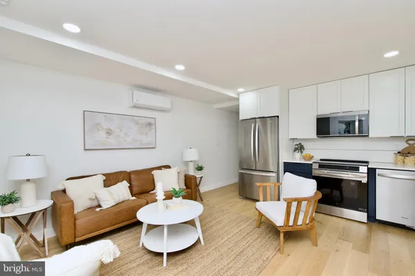 $3,500 | 1623 Marion Street Northwest, Unit B, Washington, DC 20001