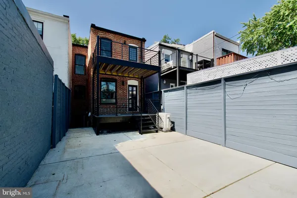 $3,500 | 1623 Marion Street Northwest, Unit B, Washington, DC 20001