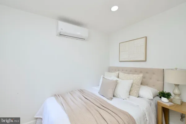 $3,500 | 1623 Marion Street Northwest, Unit B, Washington, DC 20001