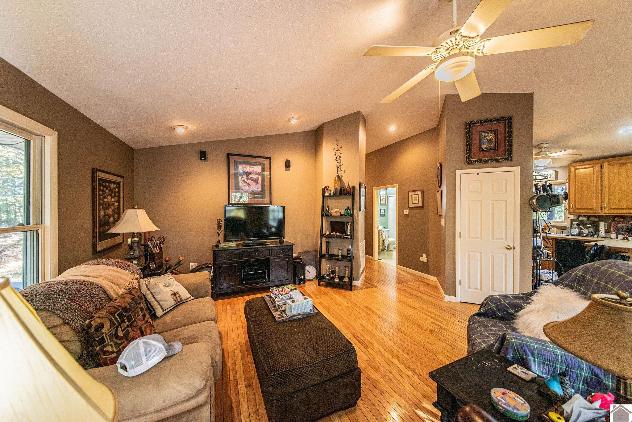 255 Paddle Wheel Road Gilbertsville, KY 42044 - Photo 15 of 30 Photo 15