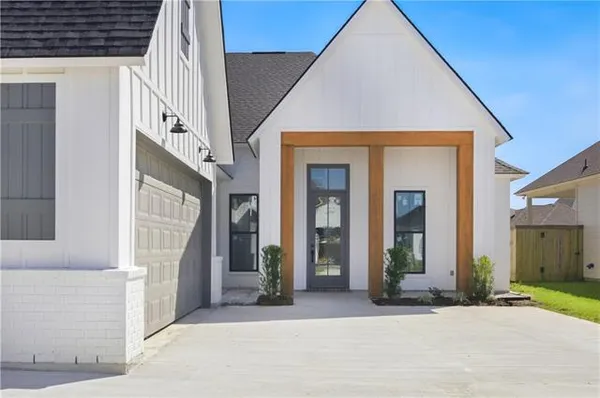 $569,000 | 4439 Boulonnais Avenue, Baton Rouge, LA 70820