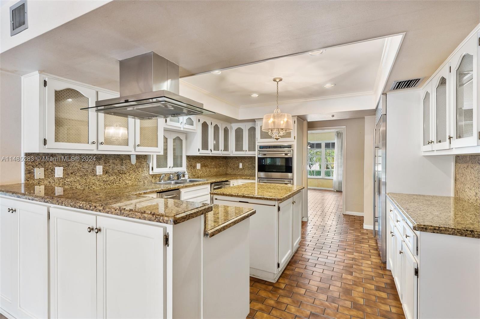 3240 North 36th Street Hollywood, FL 33021 - Photo 12 of 51