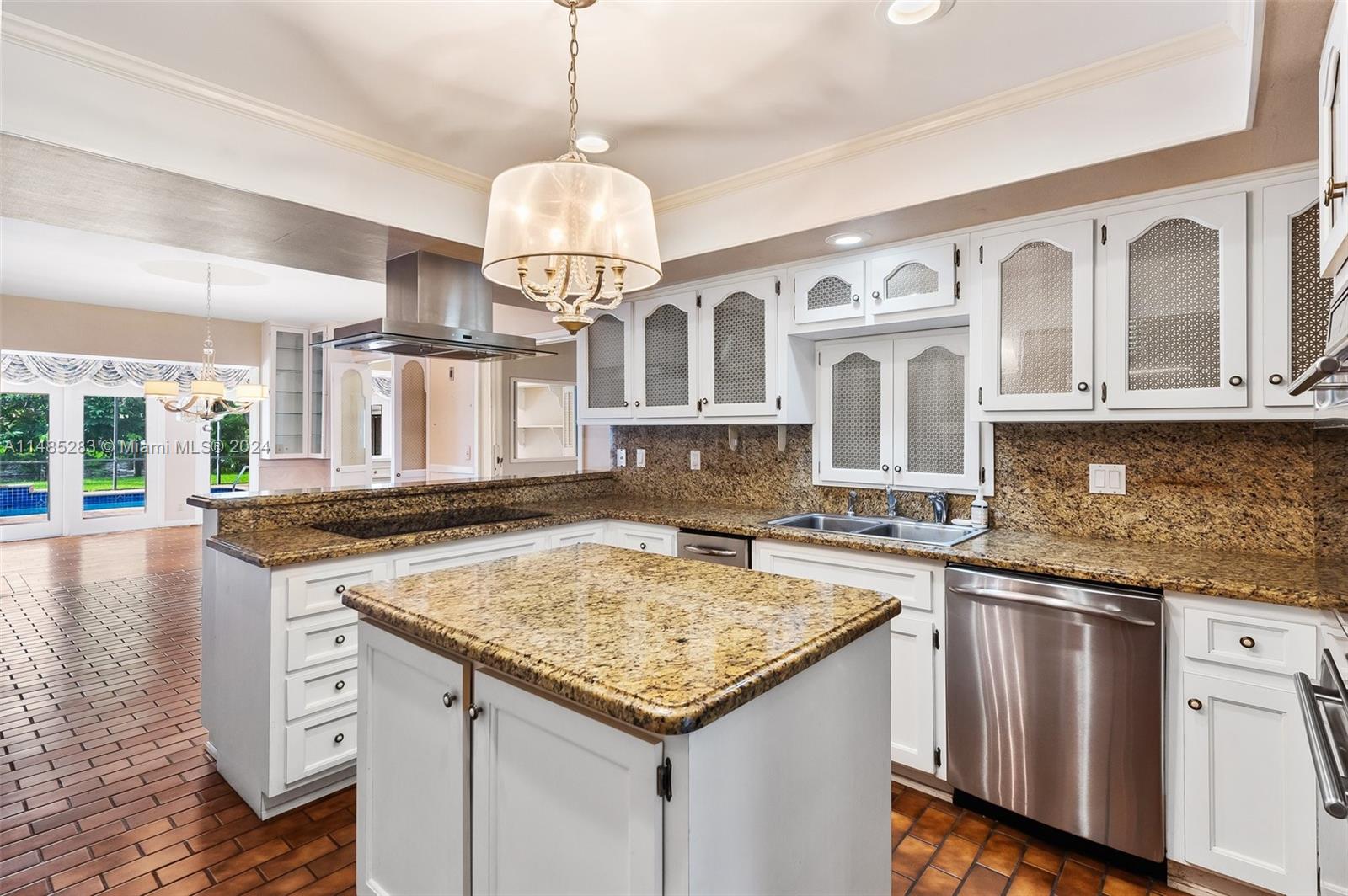 3240 North 36th Street Hollywood, FL 33021 - Photo 14 of 51