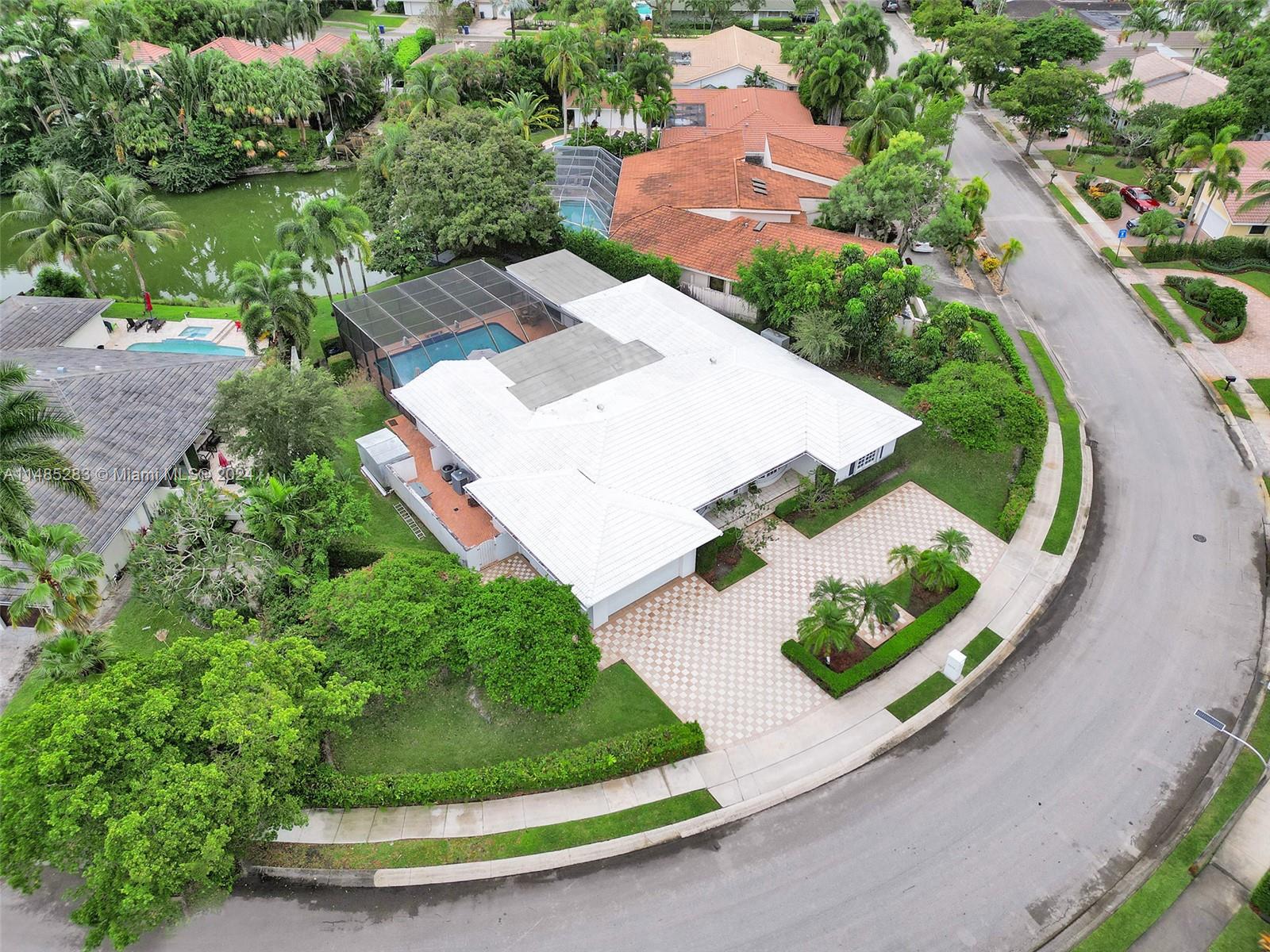 3240 North 36th Street Hollywood, FL 33021 - Photo 38 of 51