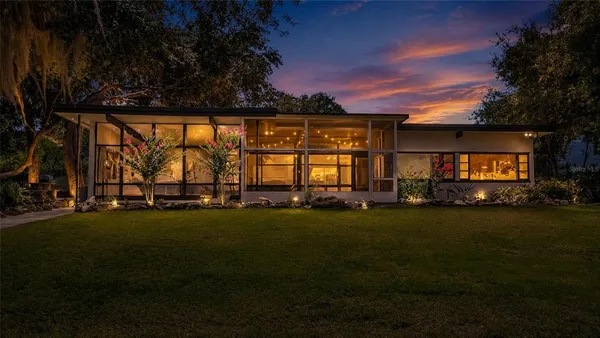 $1,000,000 | 11900 Elbert Street, Clermont, FL 34711
