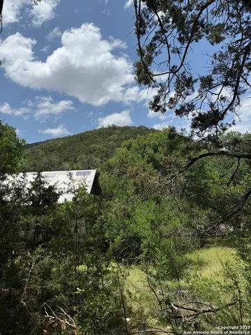 $200,000 | 159 Valley Vista Road, Tarpley, TX 78883